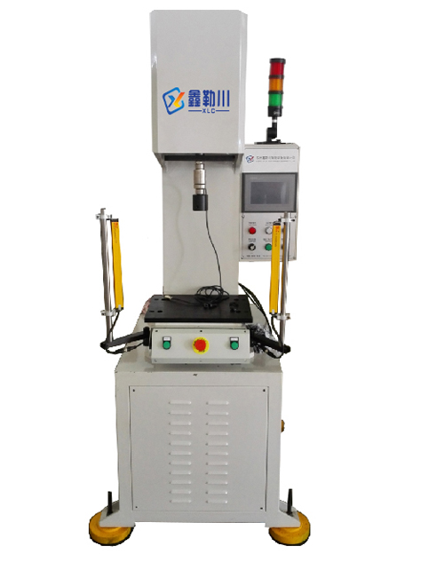 使用數(shù)控油壓機(jī)有哪些注意問題?