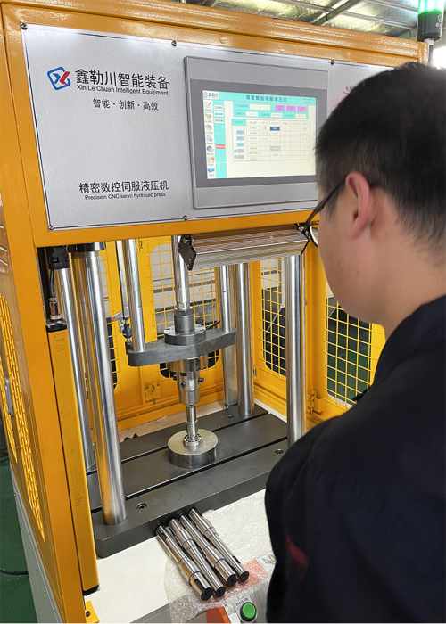 油泵軸承伺服壓裝機