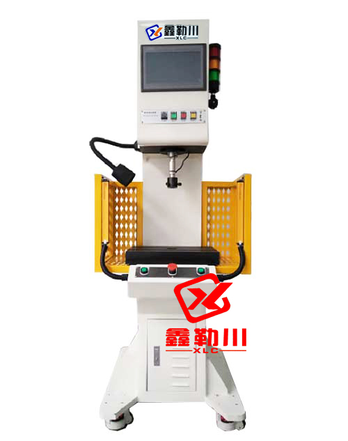 伺服襯套壓裝機(jī) 伺服襯套壓裝機(jī)